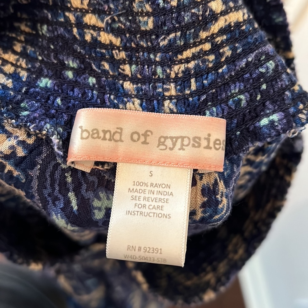 //BAND OF GYPSIES// Flowy Patterned Fun Pants - Picture 6 of 6